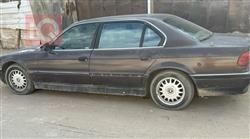 بي ام دبليو الفئة 7